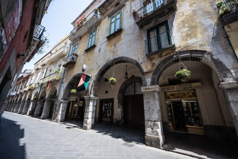 Cava de’ Tirreni: la Tua Porta sulle Meraviglie del Sud Italia